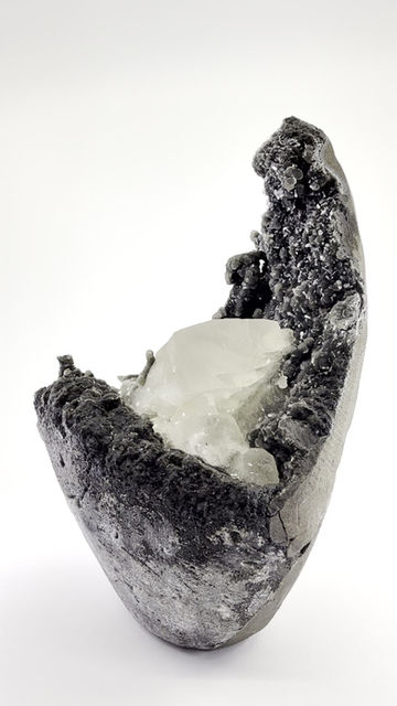 Thumbnail: Calcite on Black Chalcedony