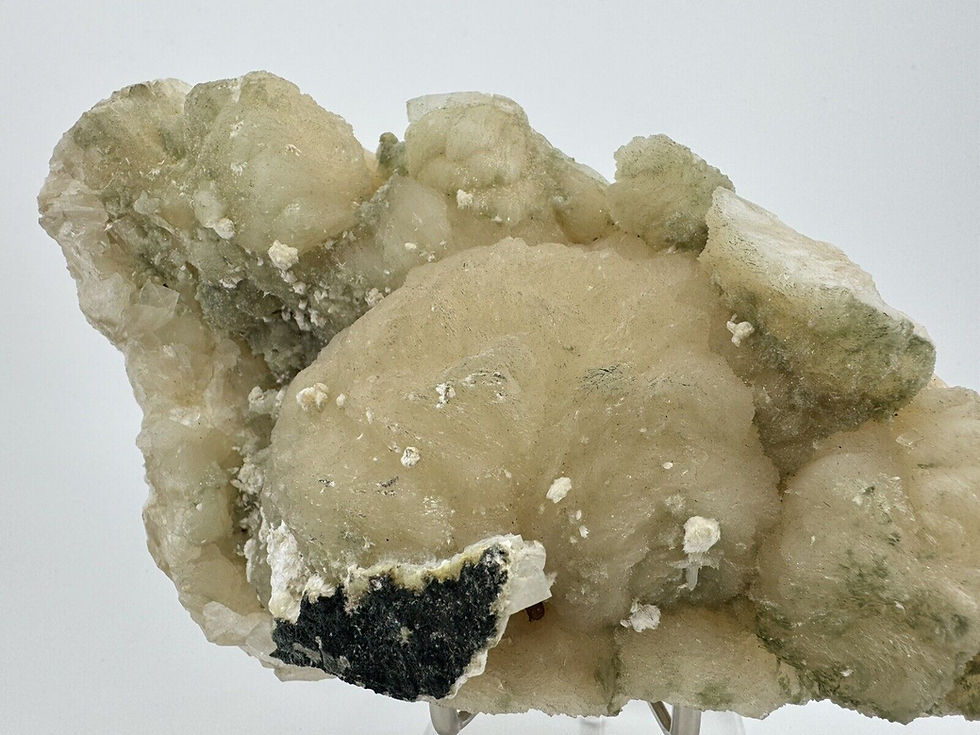 Thumbnail: Stilbite, Apophyllite On Mordenite Balls