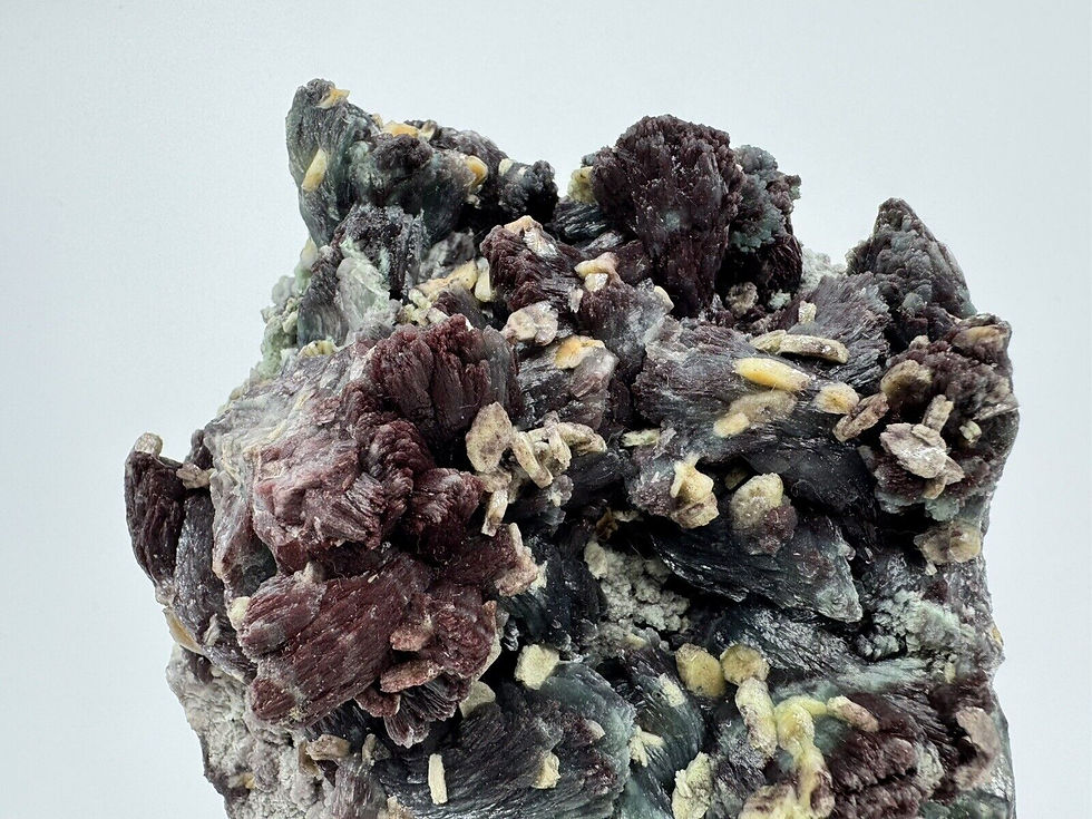 Thumbnail: Marshy Stilbite & Heulandite