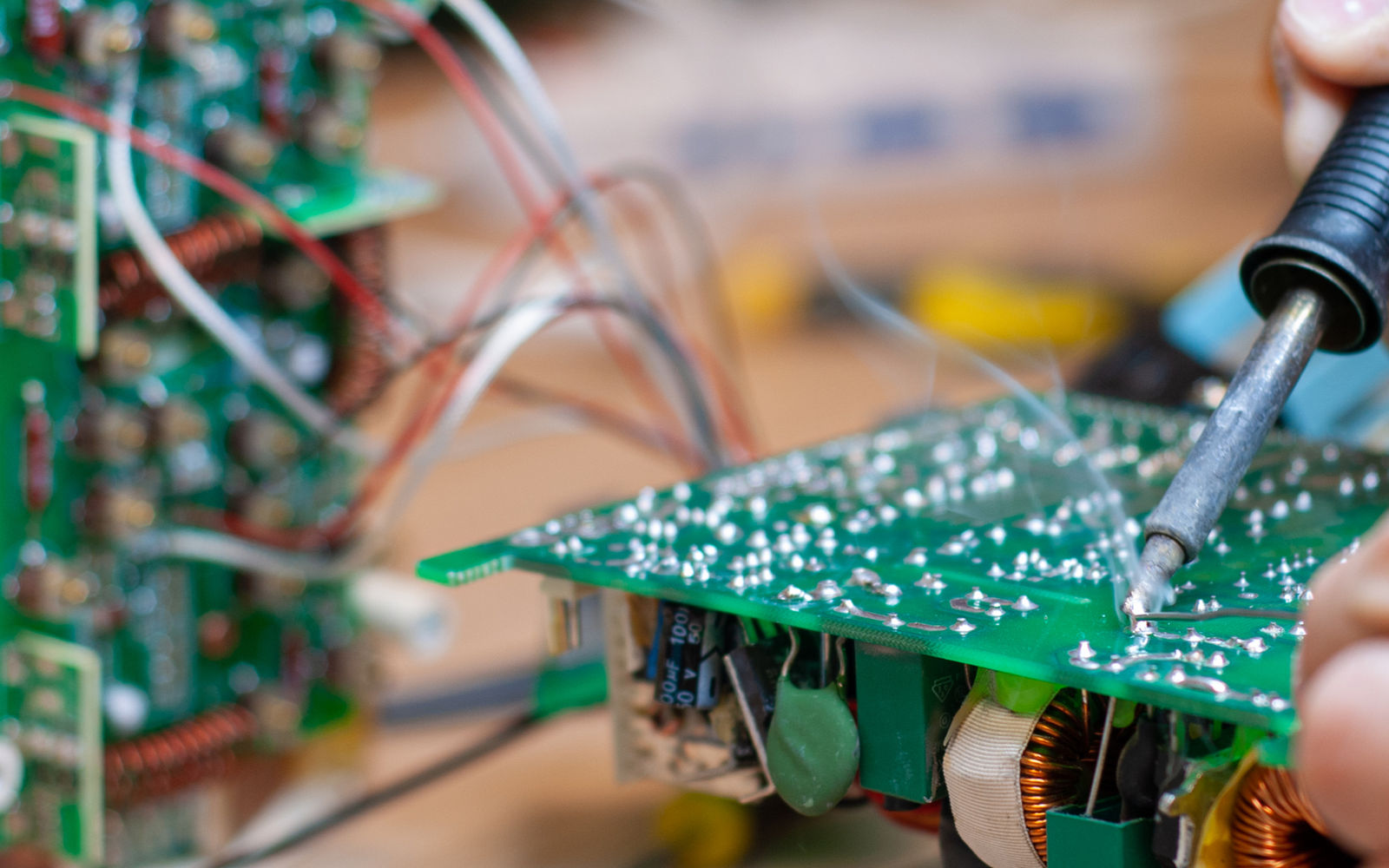 Reparatur einer Elektroanlage