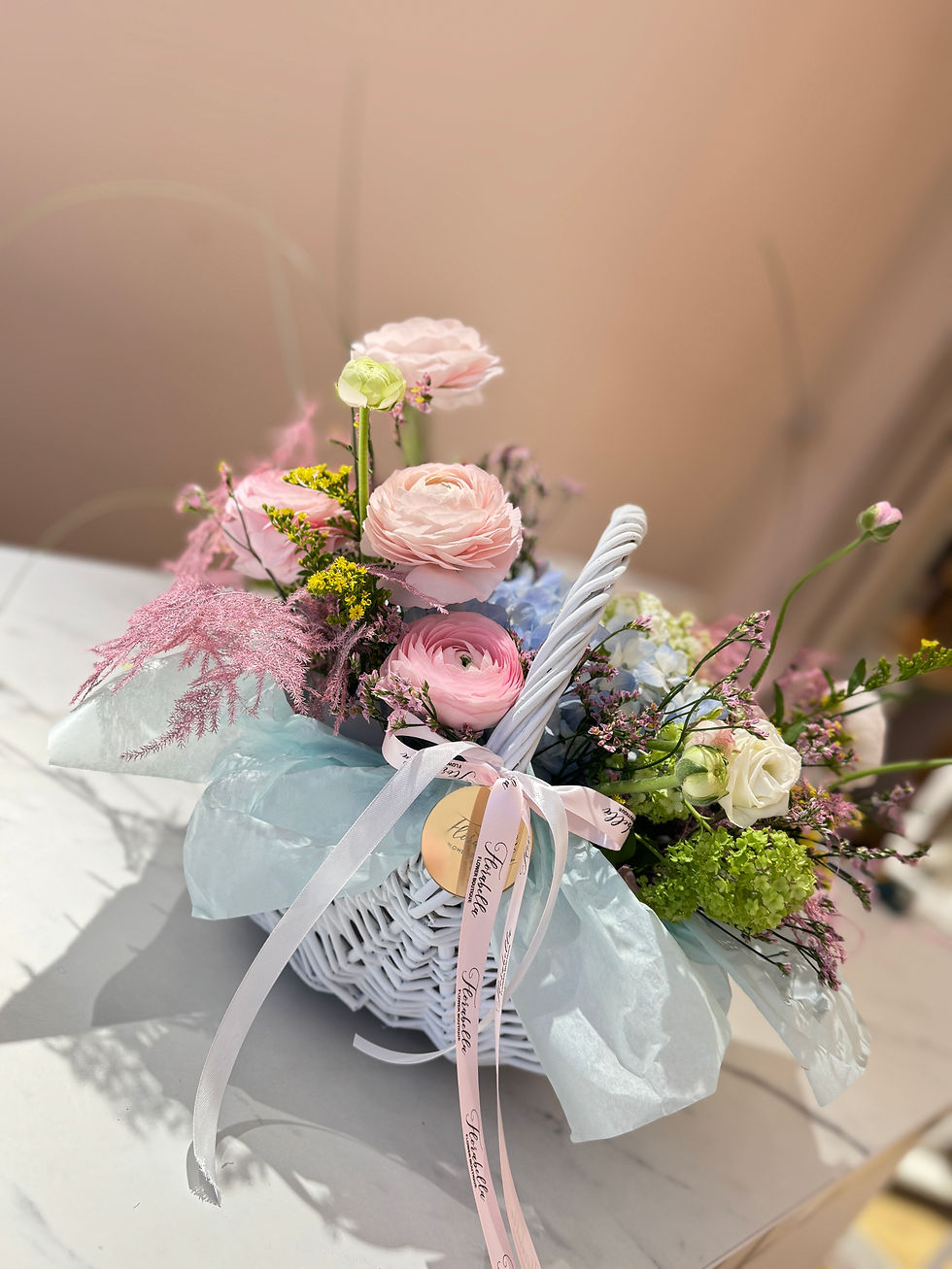 Miniatură: Coș cu flori Luxury signature  mărimea S