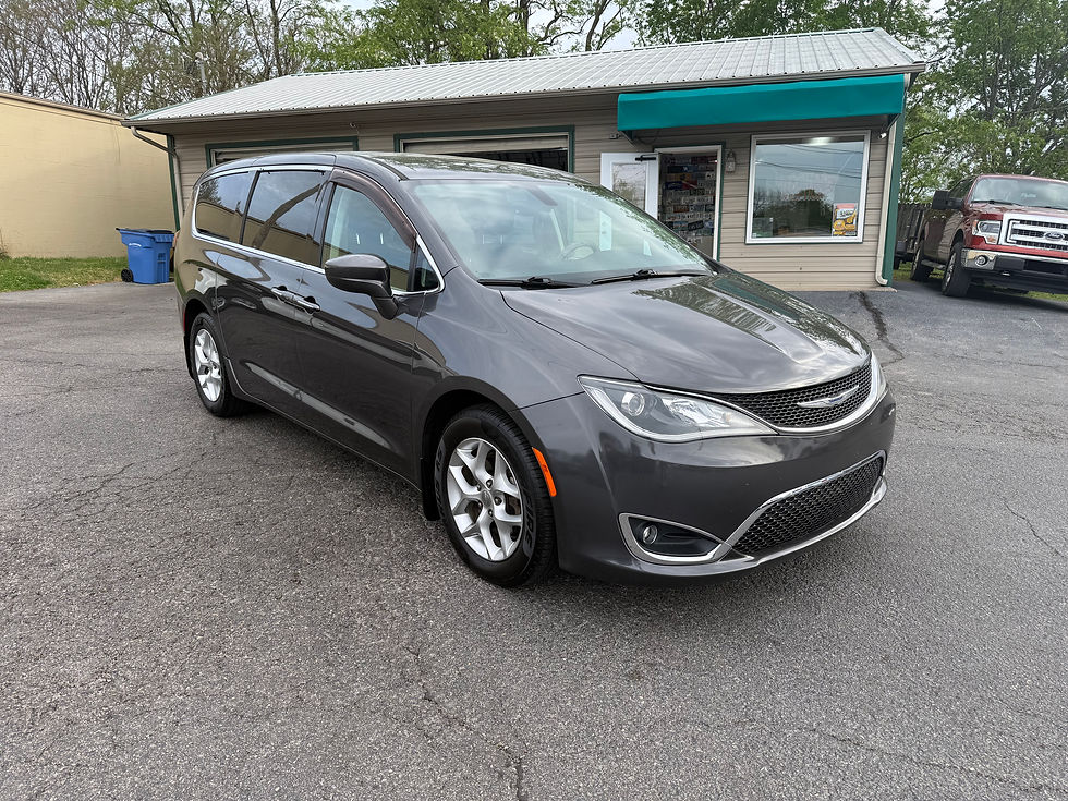サムネイル： 2019 Chrysler Pacifica