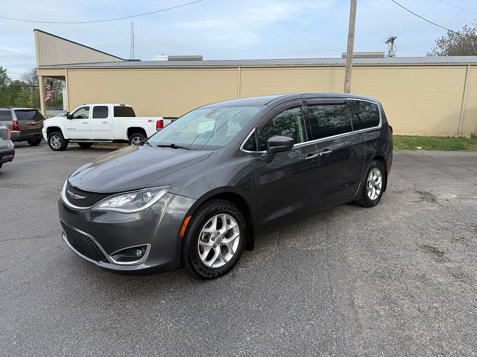 サムネイル： 2019 Chrysler Pacifica