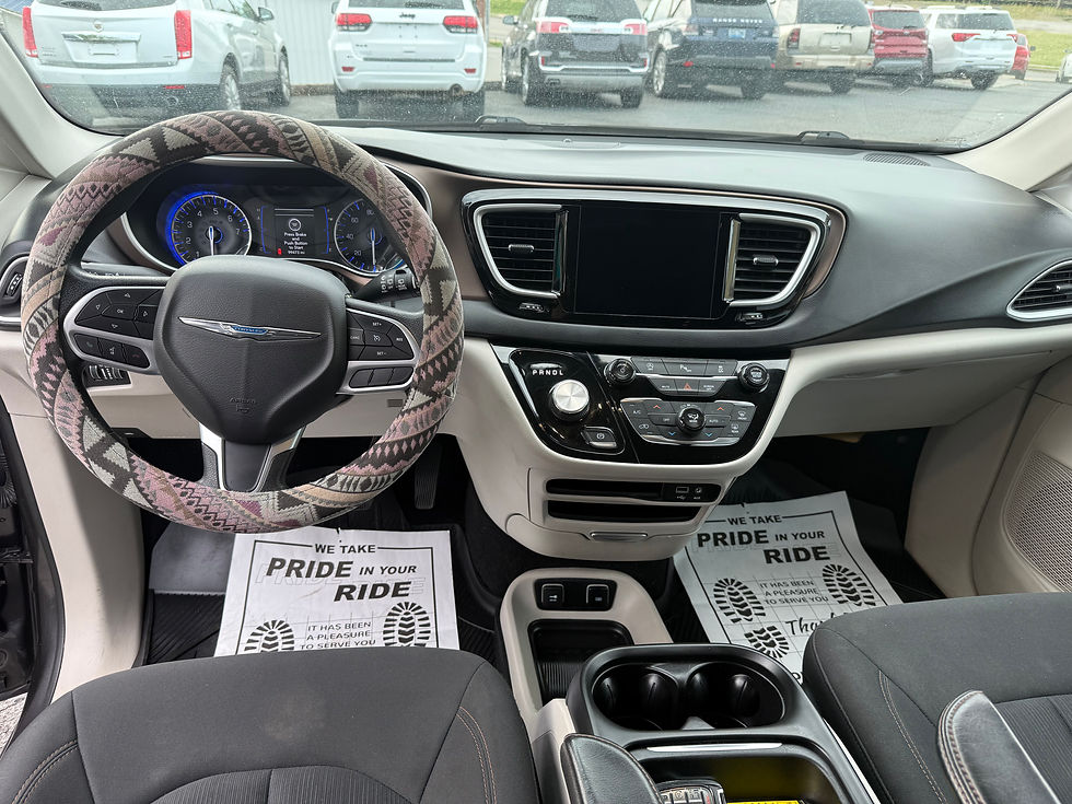 サムネイル： 2019 Chrysler Pacifica