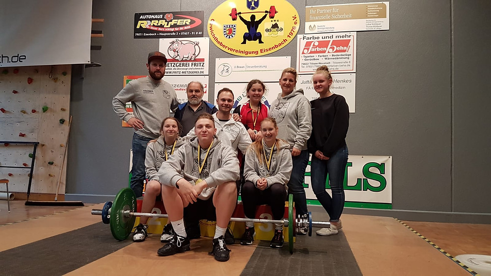 Die erfolgreiche Athleten des SV 08 mit dem Betreuerteam