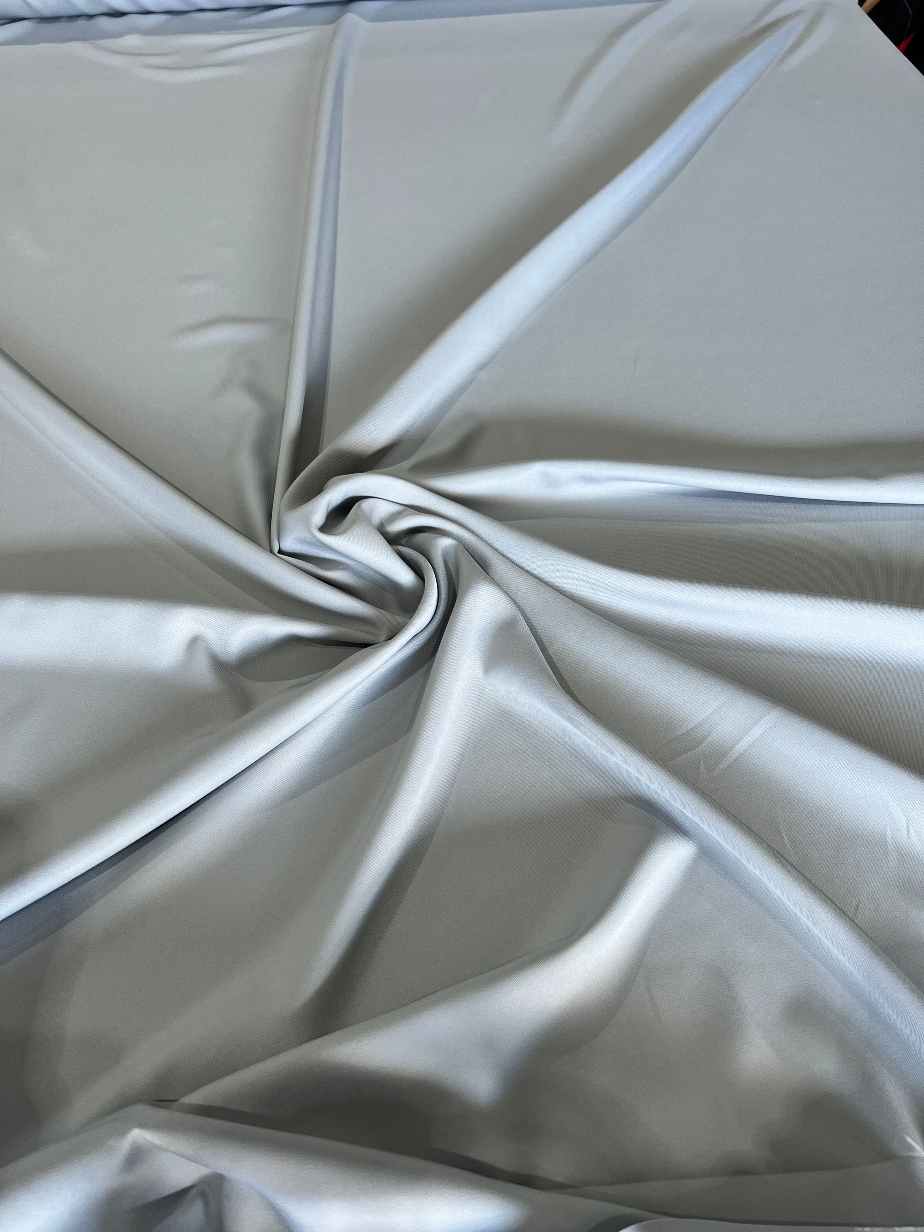 57 - GABARDINE COR: 06