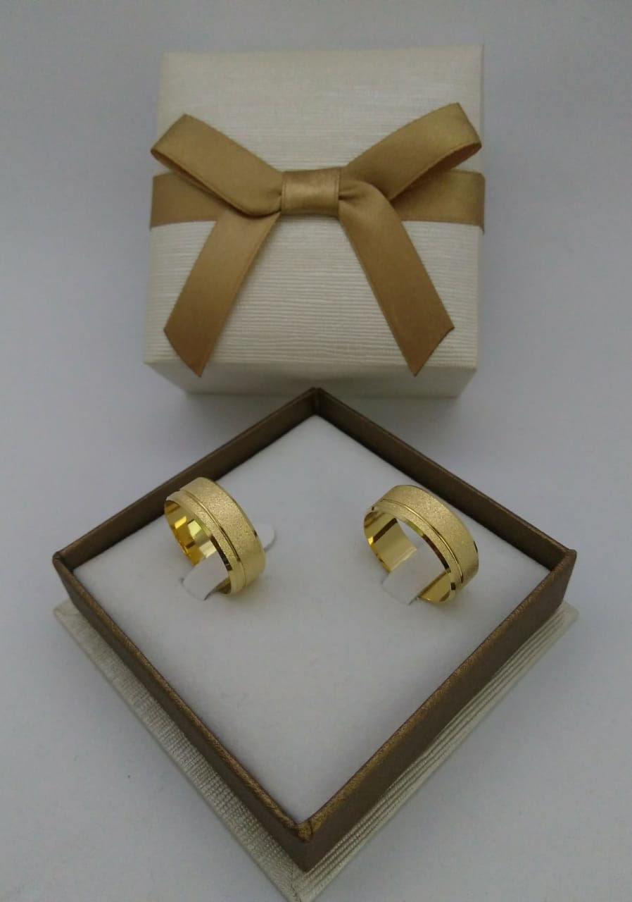 Miniatura: Alianças em ouro 18kls italiana 8mm