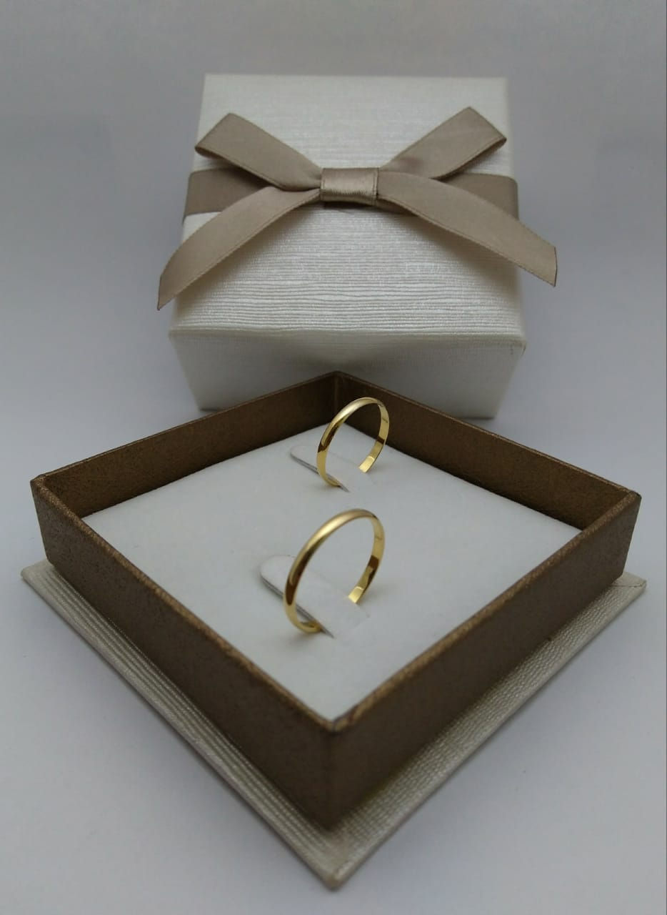 Miniatura: Alianças em ouro 18kls abauladas 2mm