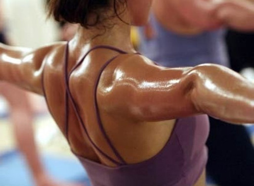 I benefici del Bikram Yoga