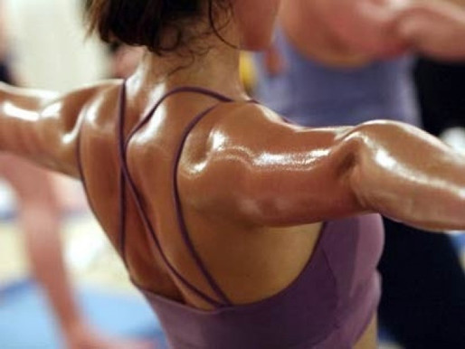 I benefici del Bikram Yoga