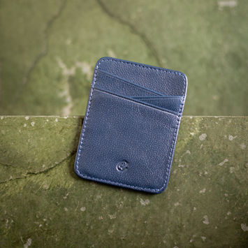 PORTA CARTÕES EM COURO