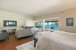 28_9740459_120622_bpo-_120622-128