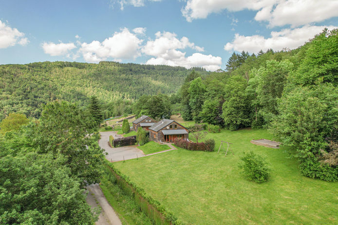 vue drone, louer gîte vallée de la semois 5 chambre