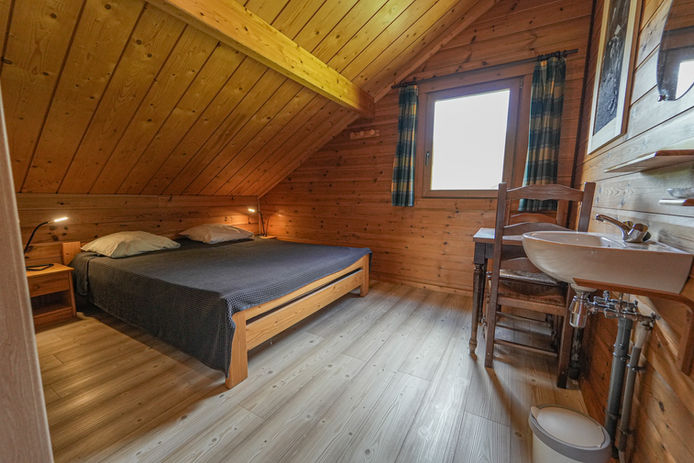 chambre, location de vacances près de Bouillon