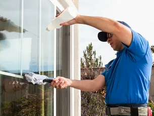 Why Home Window Washing Edmonds, WA Improves Residential Comfort
