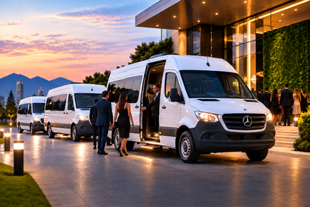 camionetas Mercedes-Benz Sprinter para transporte en eventos corporativos en Monterrey, con servicio de renta con chofer para empresas