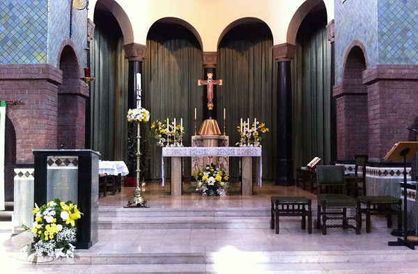 altar.jpg