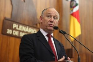 PT E PSOL APRESENTAM PL PARA INCLUIR GESTANTES SEM COMORBIDADES NA LISTA DE PRIORIDADES DA VACINA CO