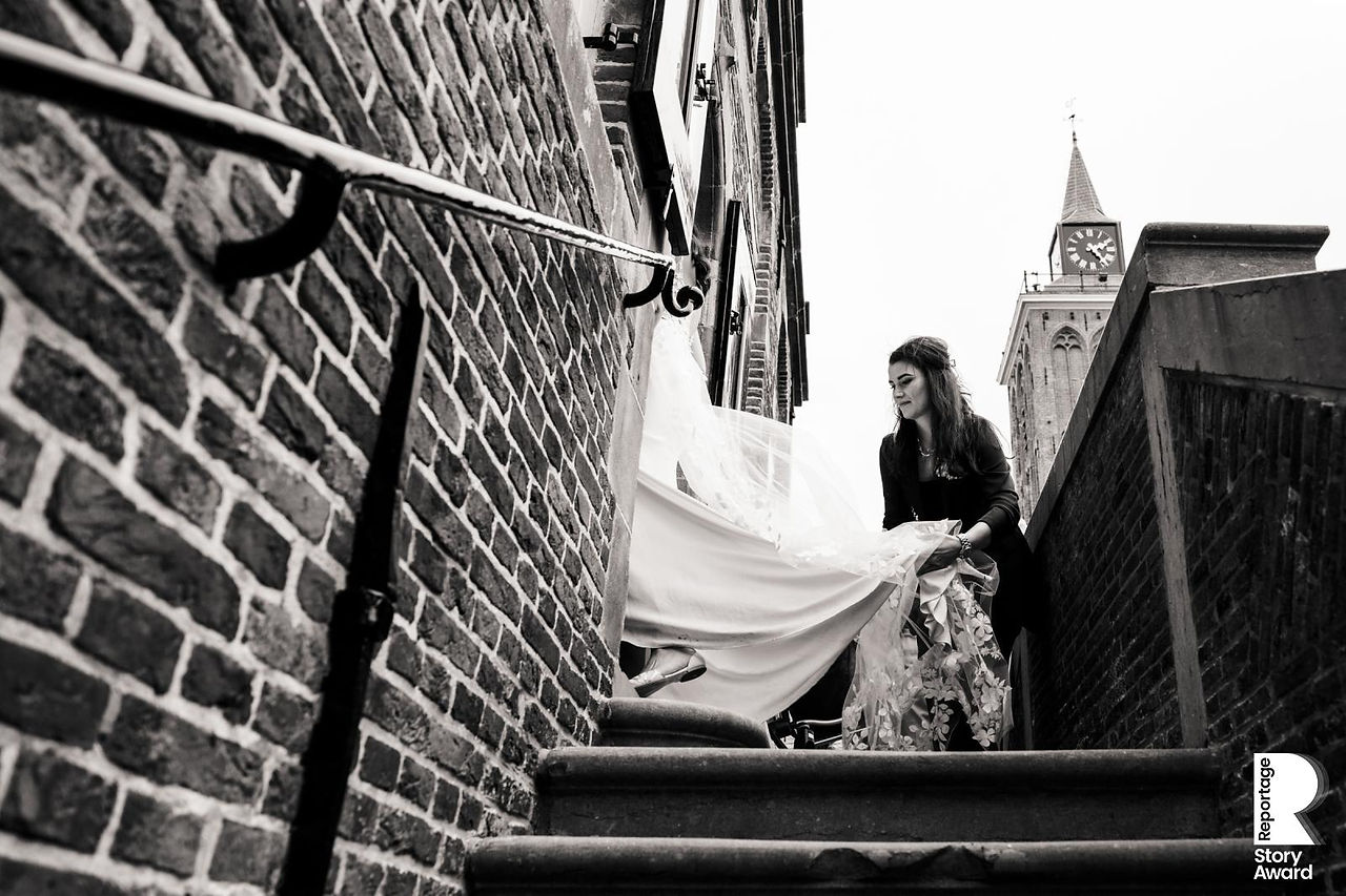intieme-bruiloft-de-rijp-documentaire-trouwfotografie