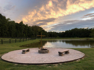 Seating and welcome area at Bright Side Youth Ranch, an equestrian non-profit that pairs horses for therapy for children, designed by Sustainable Stables