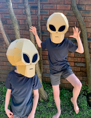 DIY CARDBOARD ALIEN MASK COSTUME