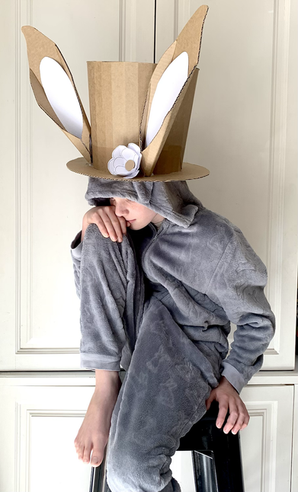 DIY CARDBOARD BUNNY TOP HAT