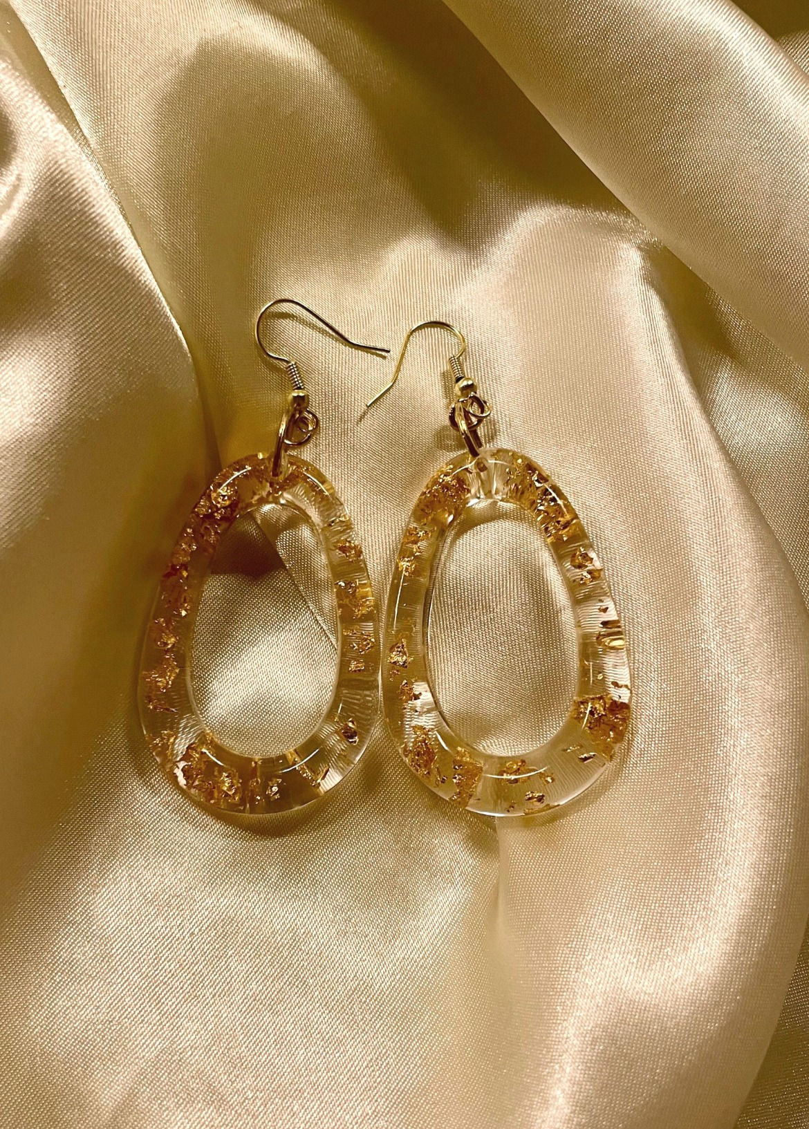 Clear and Gold dangle earrings