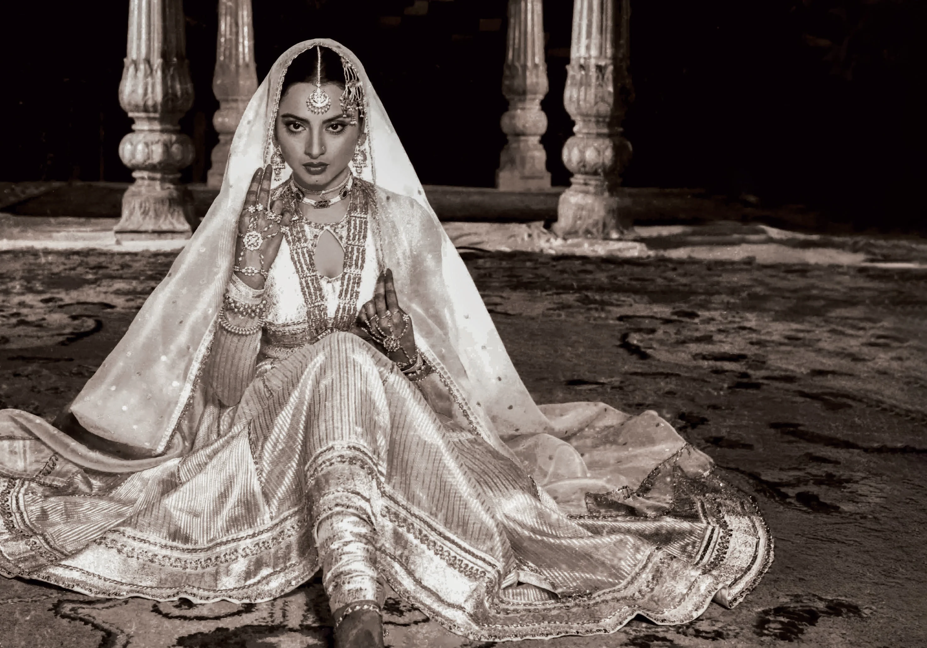 Rekha as Umrao in Umrao Jaan in Muzaffar Ali's Umrao Jaan
