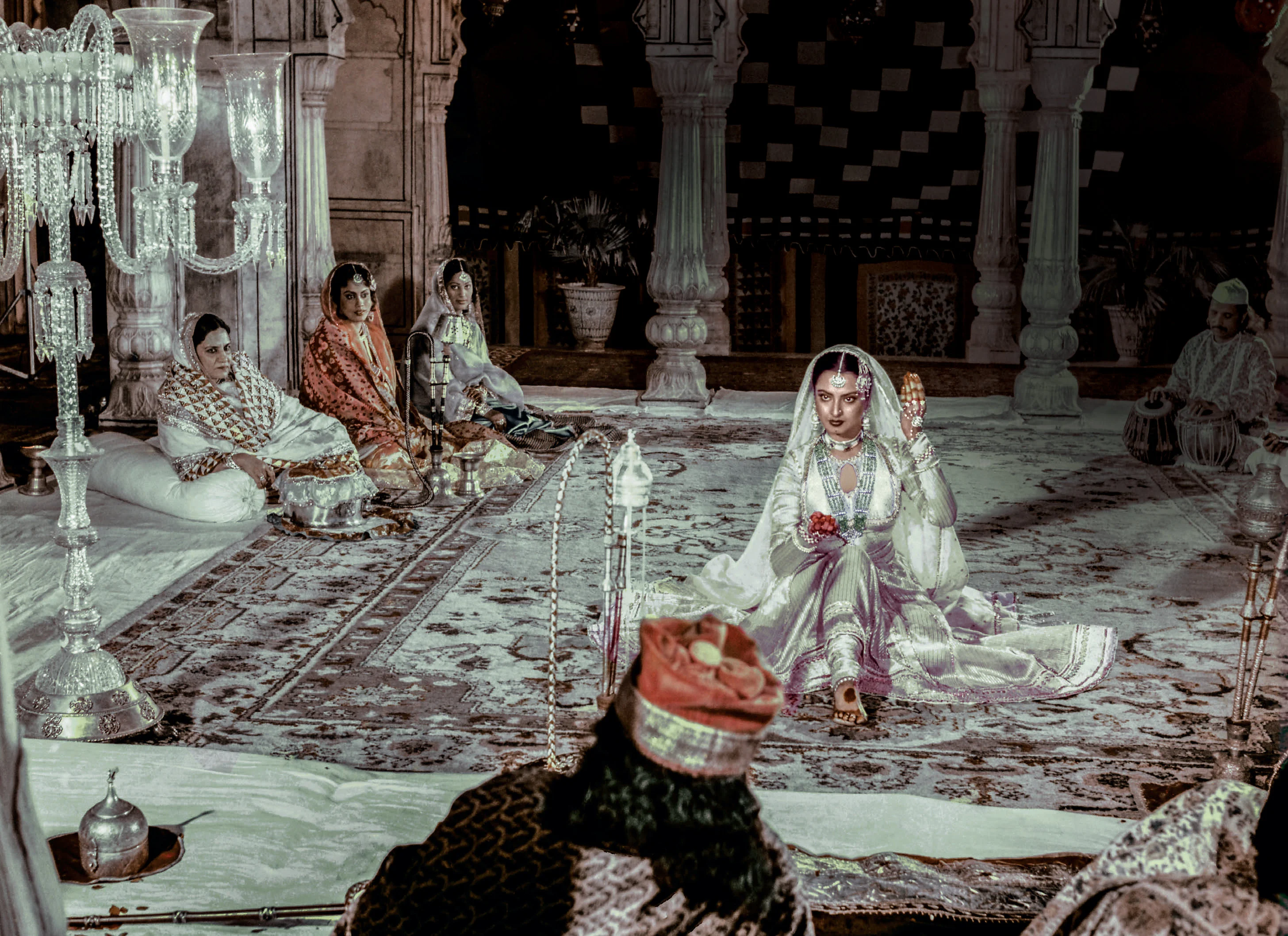 Rekha as Umrao in Umrao Jaan in Muzaffar Ali's Umrao Jaan