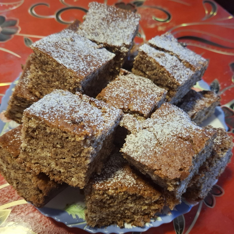 POSNI KOLAČ OD MEDA I ORAHA 