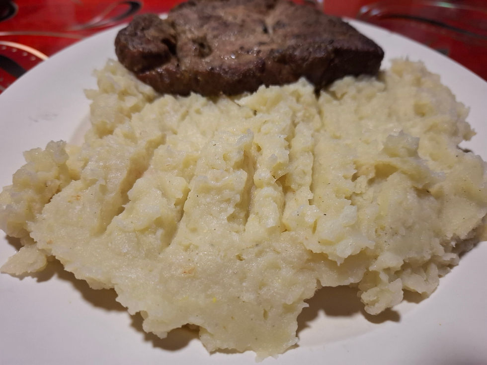 DVA PIREA OD POVRĆA I PEČURAKA