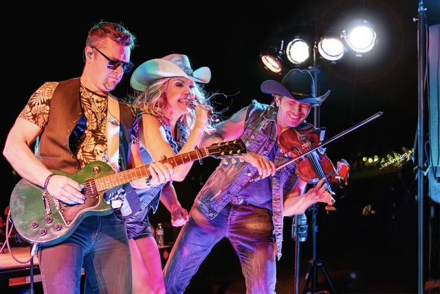 DFW's premier Shania Twain Tribute Band