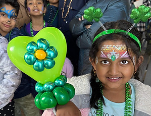 St Patrick's Balloon Art.jpg