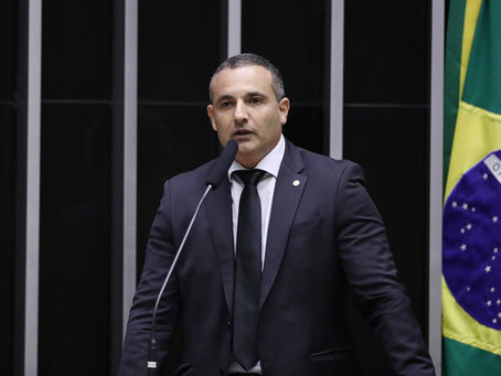 Projeto fixa diretrizes para combate ao combustível adulterado