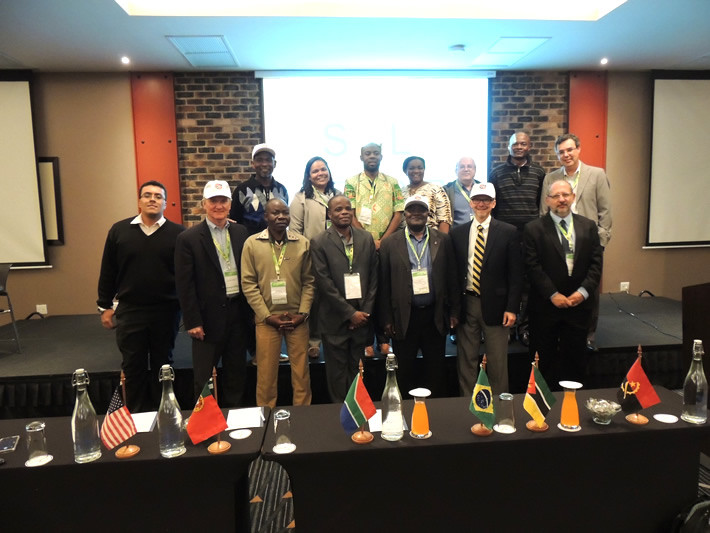 O Comitê Executivo do Sol-África no Encontro Lusófono - 2015