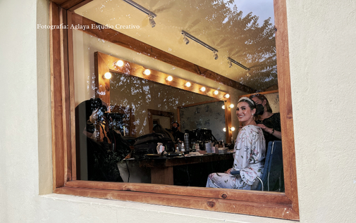 full service (7).png