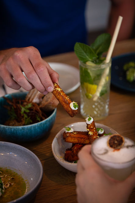bonbourg Nantes quartier viarme ouvert le lundi soir, cocktail, tapas diner , restaurant nantes