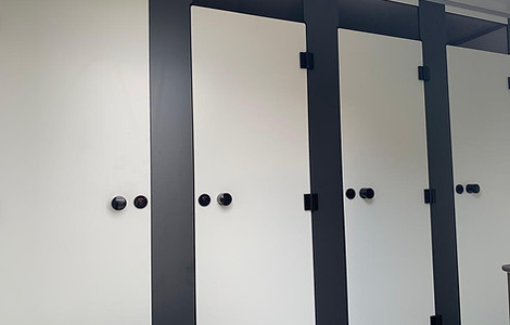 Toilettenwagen Sanitärlösung Dixi Meiten Verleih WC-Container Toilettencontainer