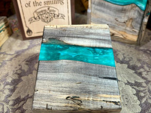 Bespoke, hand-made  resin and hardwood dice box closed