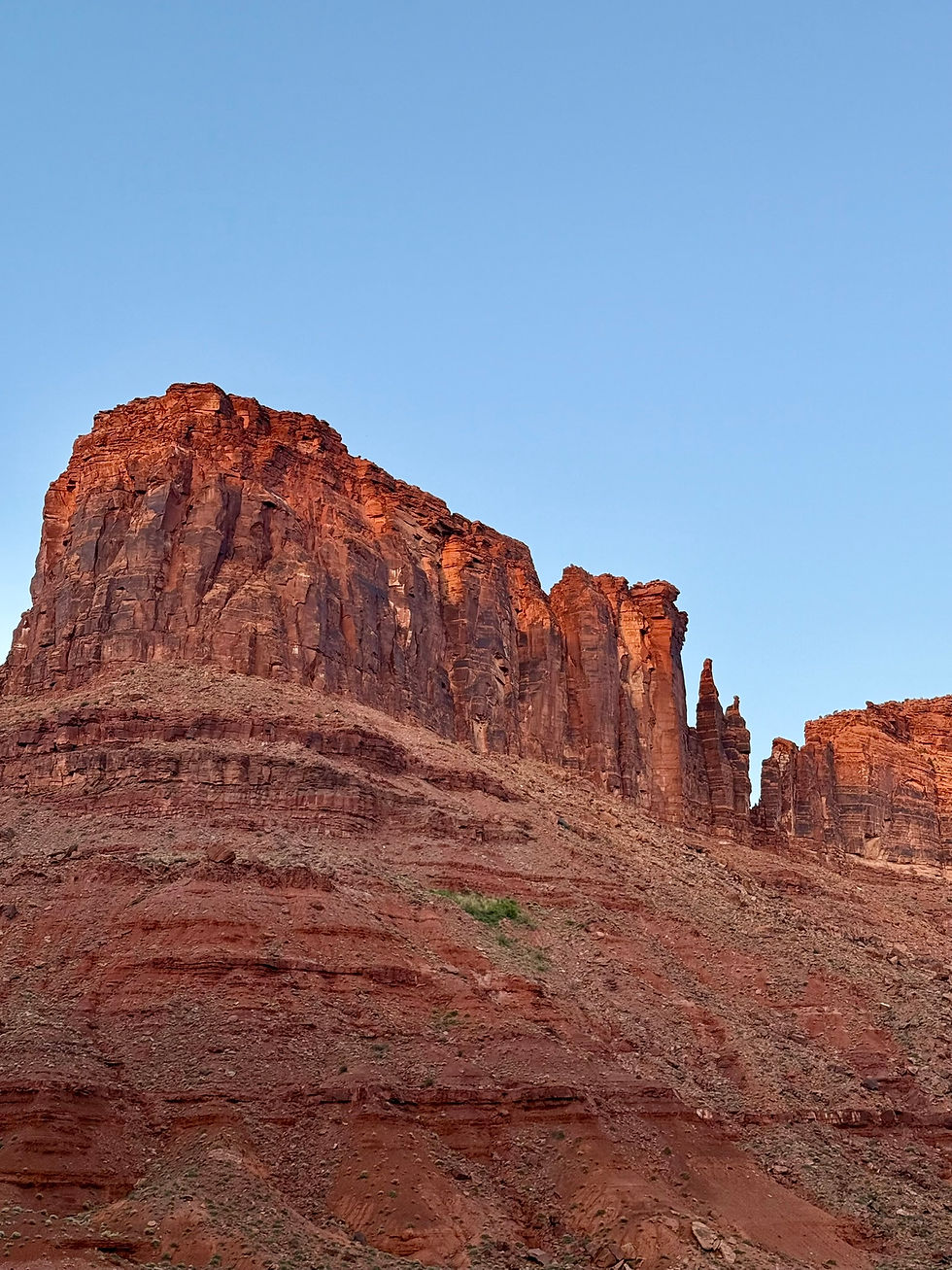 View of red sandstone formations from Highway 128 outside Moab
