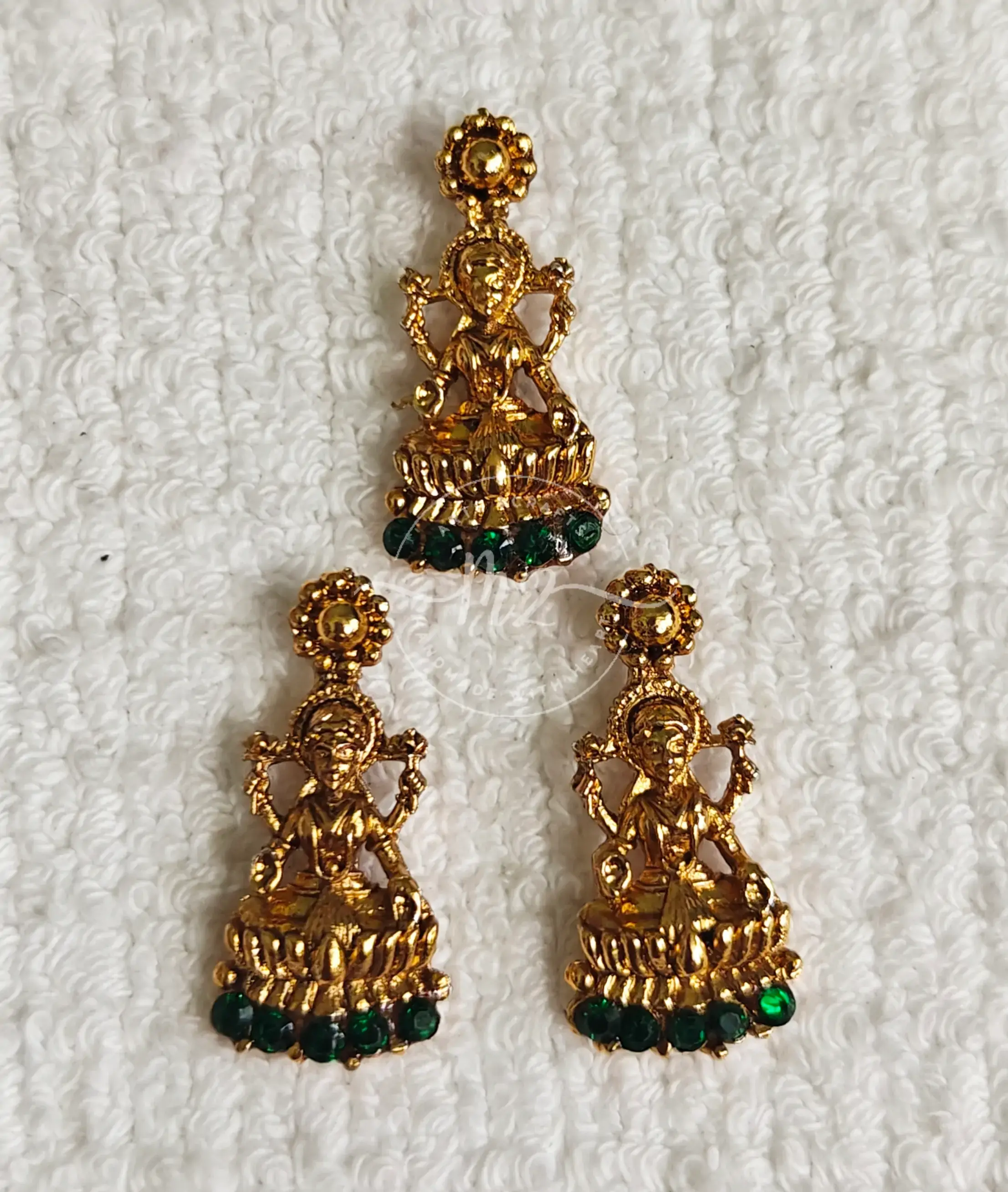 Lakshmi Pendant Type 02