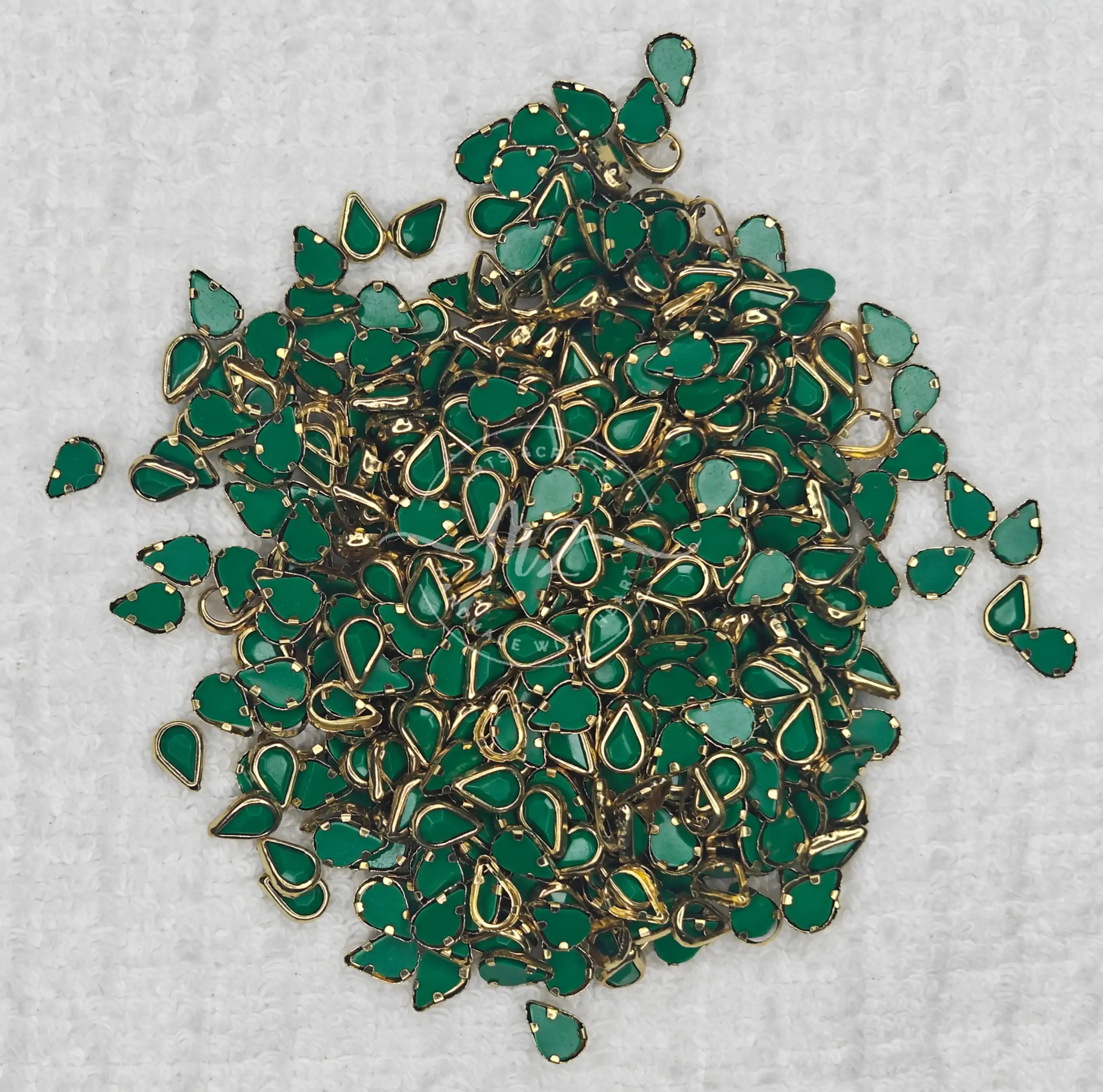 Matt Drop Small Kundan, Dark Green - Matt Drop 4k Kundan