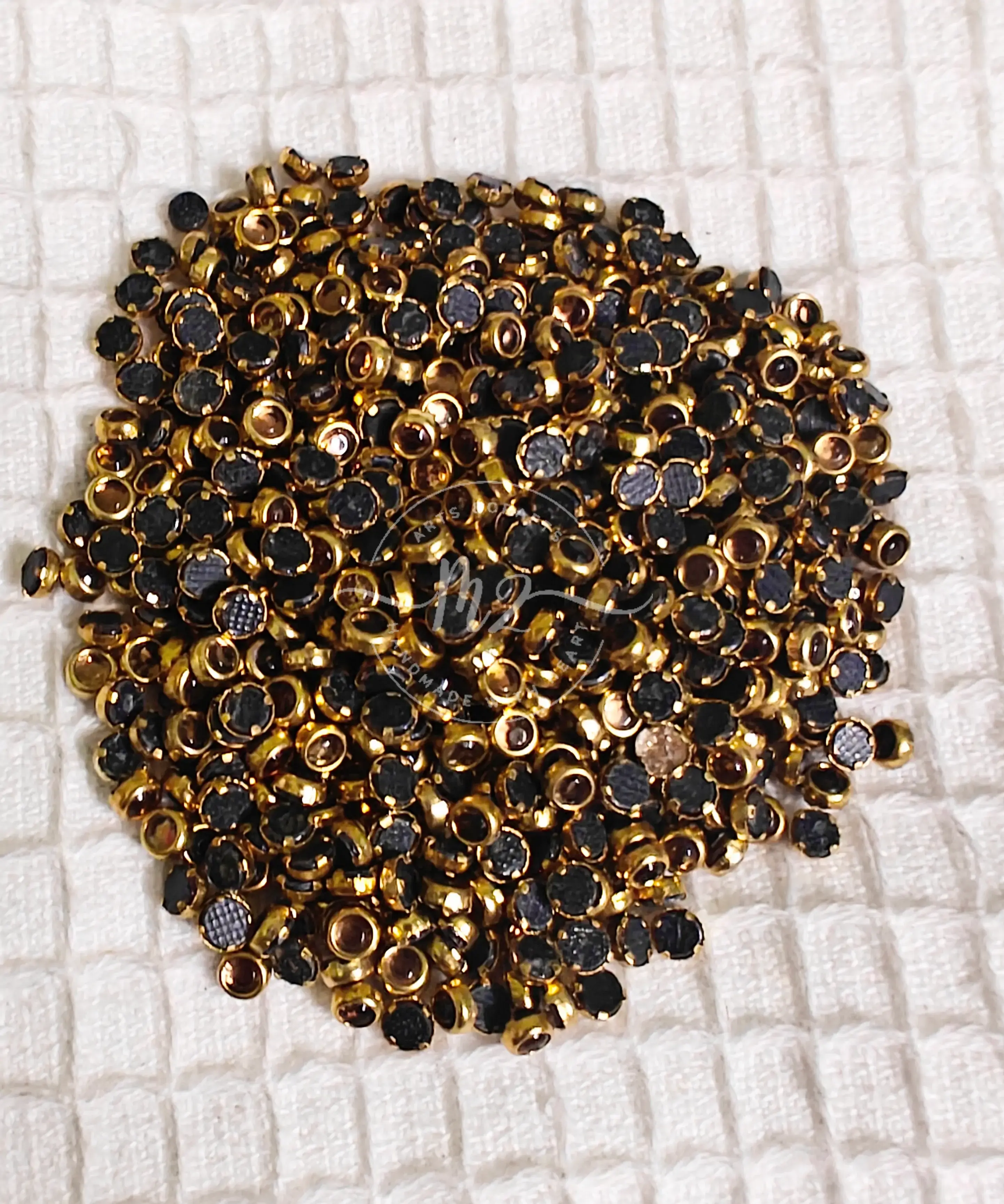 Glass Gold Kundan Round 3mm