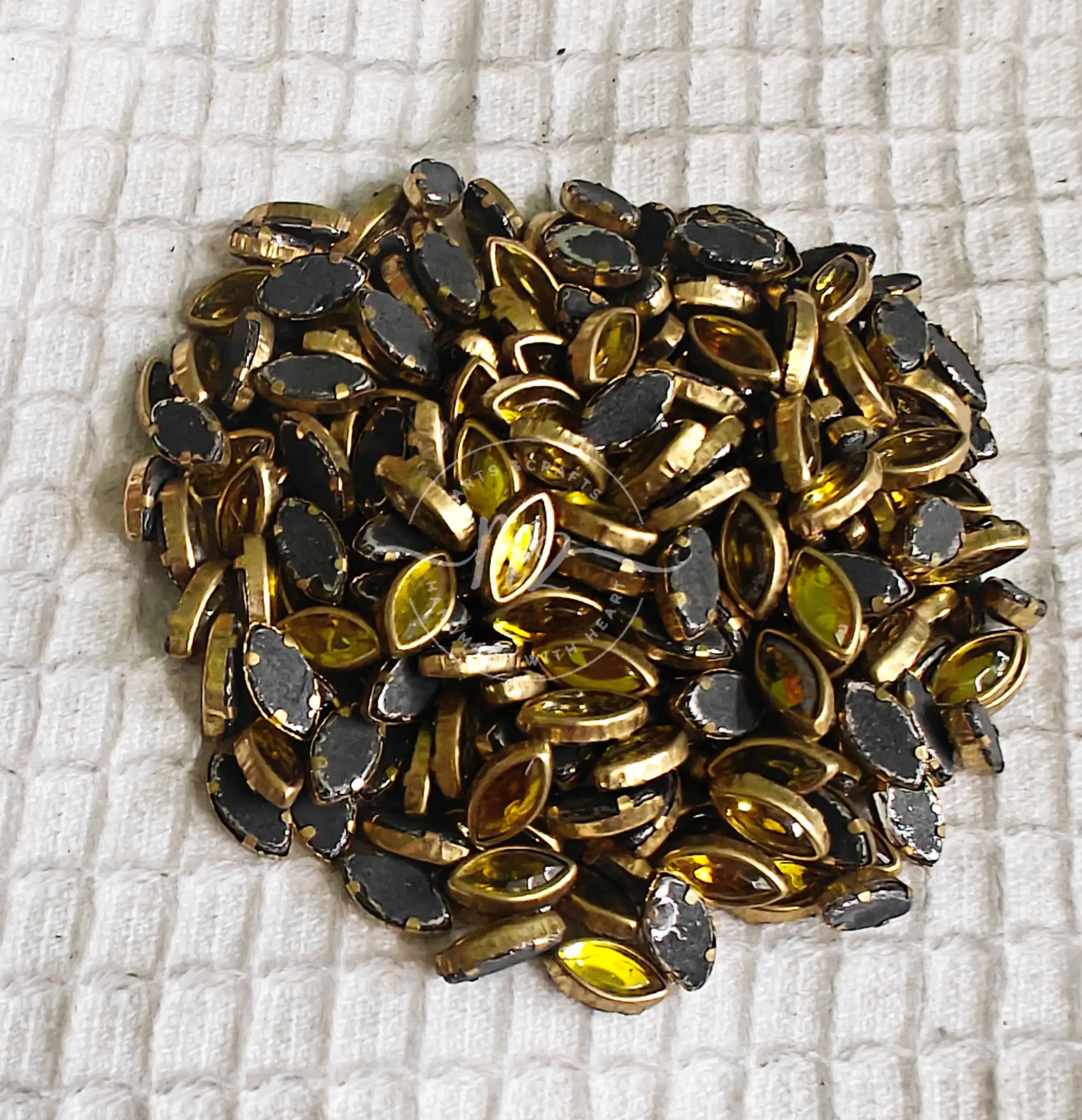 Glossy Eye 8k Kundan - Yellow