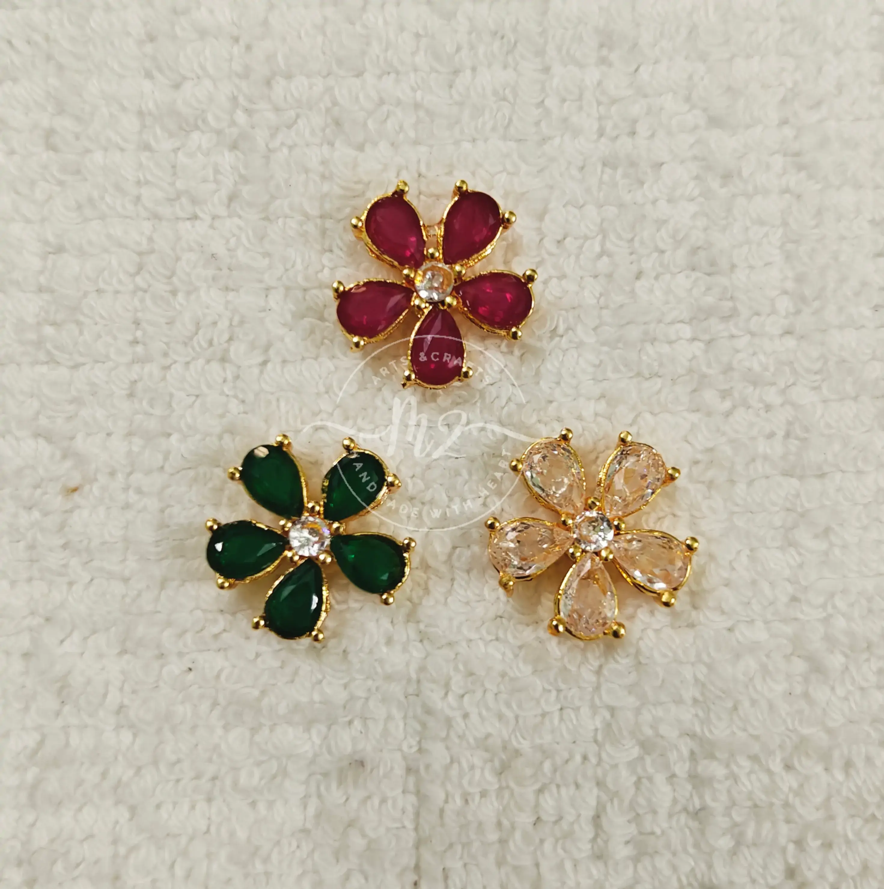 AD Stone Pendant 40