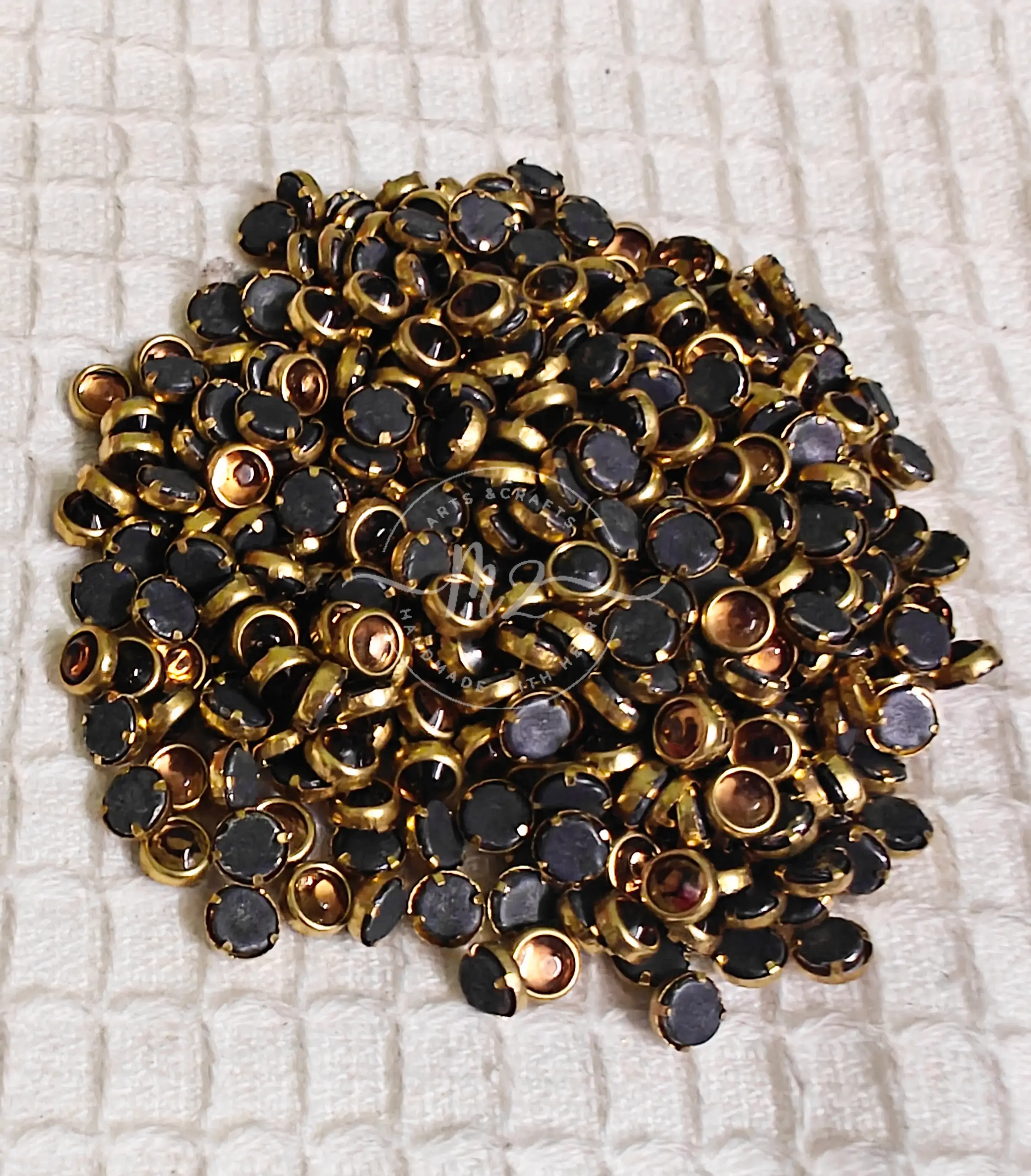 Glass Gold Kundan Round 4mm