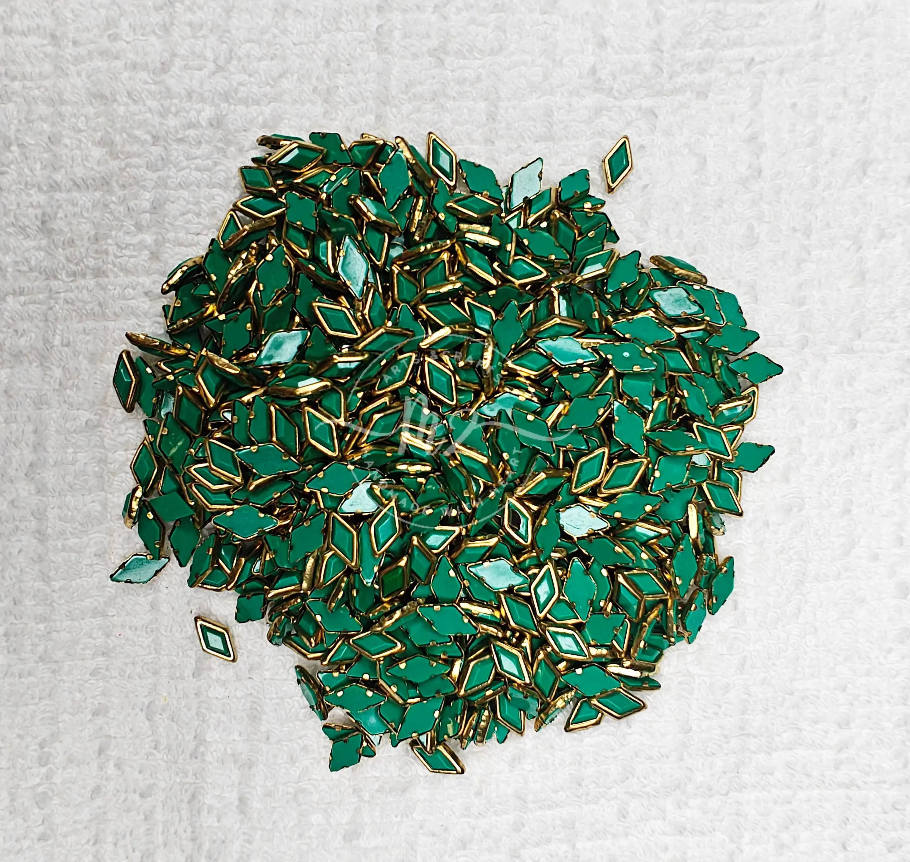 Matt Diamond 8k Kundan - Green