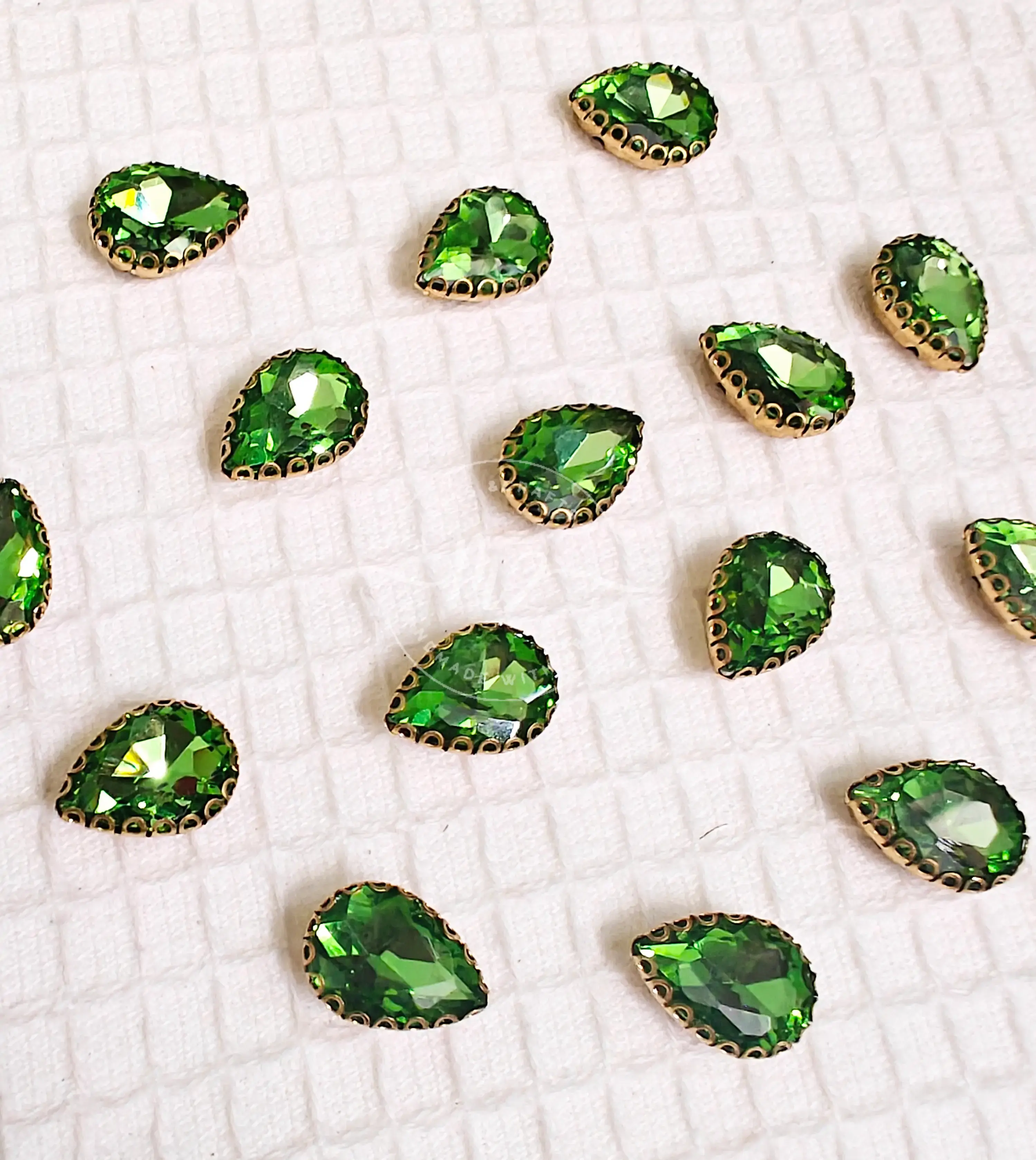 Drop 10x14 Clip Stone