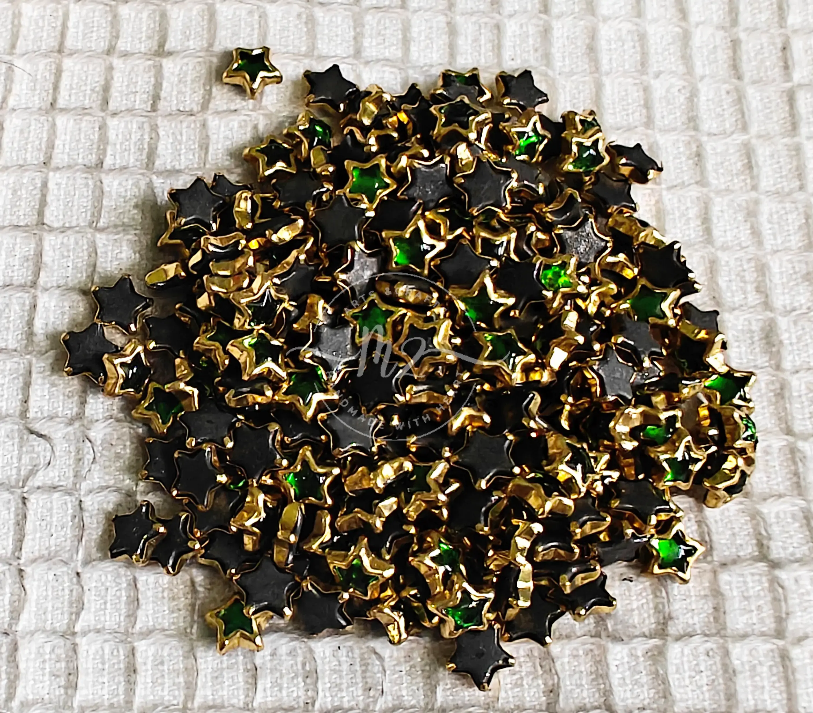 Glossy Star Kundan - Dark Green