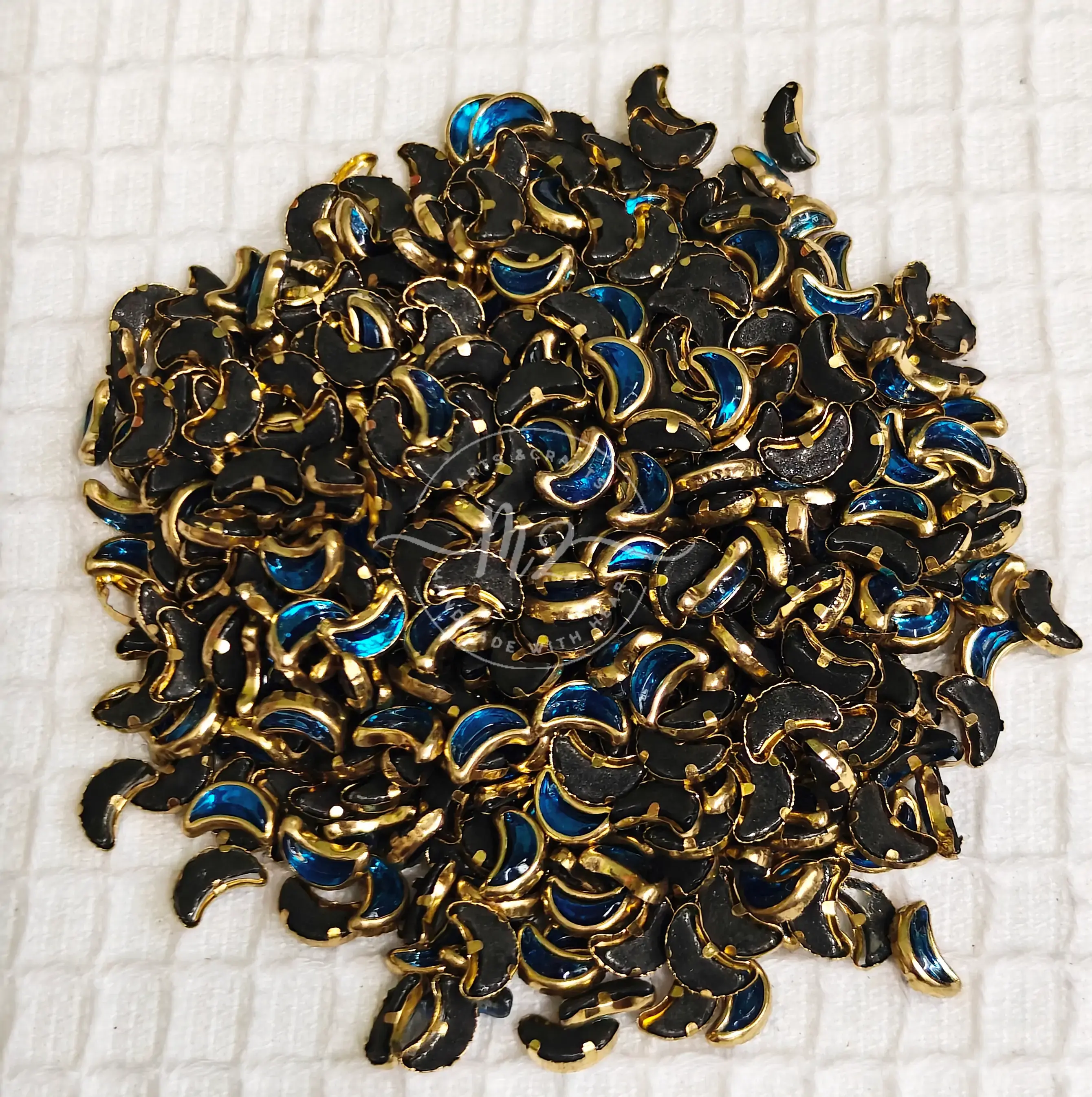 Glossy Moon Kundan - Light Blue